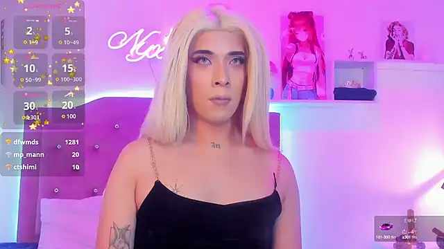 Snapshot of Nyx__Blackwood chatting on March 20, 2025, 5:02 am Nyx Blackwood online show from March 20, 2025, 5:02 am