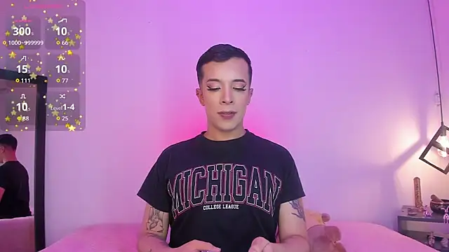 Snapshot of Nyx__Blackwood chatting on September 13, 2025, 10:53 pm Nyx Blackwood online show from September 13, 2025, 10:53 pm