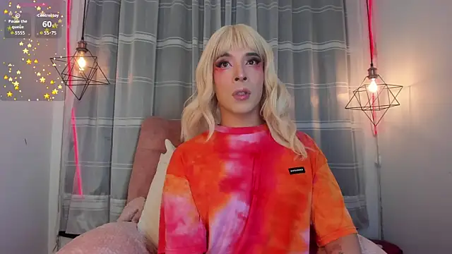 Snapshot of Nyx__Blackwood chatting on November 25, 2025, 2:44 am Nyx Blackwood online show from November 25, 2025, 2:44 am