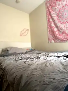 Jayhoney25 online show from October 2, 2025, 6:04 pm