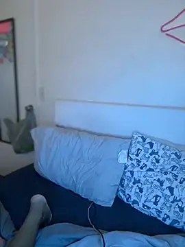 Jayhoney25 online show from October 8, 2025, 4:04 pm