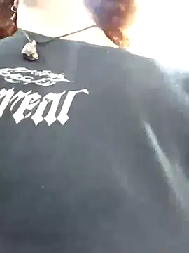 Snapshot of Mardul-ce chatting on March 4, 2025, 2:10 pm Mardul-ce online show from March 4, 2025, 2:10 pm