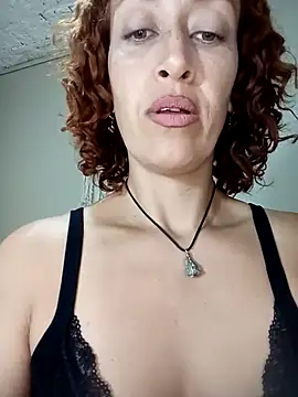 Snapshot of Mardul-ce chatting on March 12, 2025, 12:04 pm Mardul-ce online show from March 12, 2025, 12:04 pm