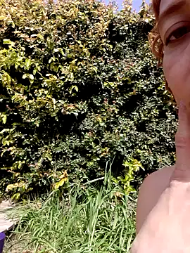 Snapshot of Mardul-ce chatting on September 13, 2025, 4:07 pm Mardul-ce online show from September 13, 2025, 4:07 pm