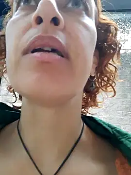 Snapshot of Mardul-ce chatting on September 17, 2025, 2:41 pm Mardul-ce online show from September 17, 2025, 2:41 pm