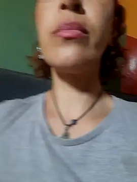 Snapshot of Mardul-ce chatting on November 30, 2025, 10:58 pm Mardul-ce online show from November 30, 2025, 10:58 pm