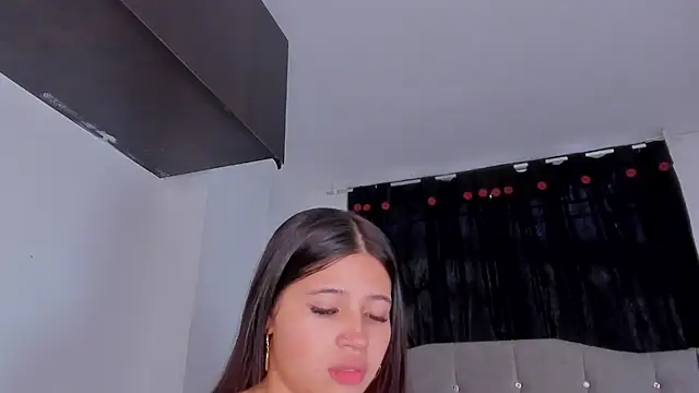 game with lesbians  online show from June 4, 2026, 10:16 pm