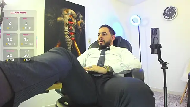 Ethan Castellano online show from October 5, 2025, 10:51 pm