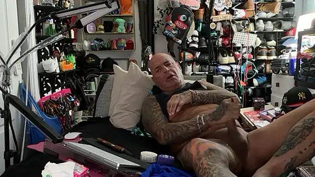 joeytatts66 online show from July 2, 2026, 3:23 am