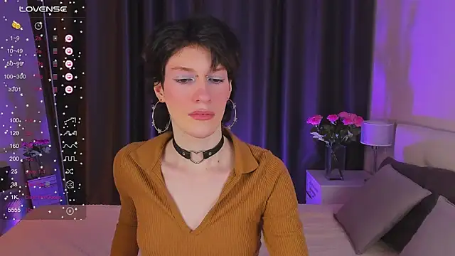 Kolette Gray online show from March 2, 2025, 5:23 am