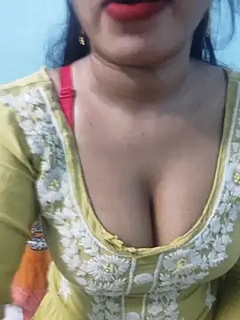 Snapshot of Sania-Love chatting on September 22, 2025, 10:12 pm Sania-Love online show from September 22, 2025, 10:12 pm