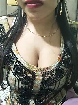 Sania-Love online show from June 18, 2026, 2:12 am