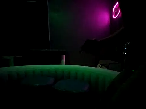 Snapshot of Spunwhiteboy1992 chatting on December 15, 2025, 10:19 am Spunwhiteboy1992 online show from December 15, 2025, 10:19 am