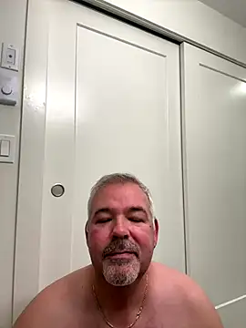 aarosteev2 online show from December 3, 2024, 7:44 pm