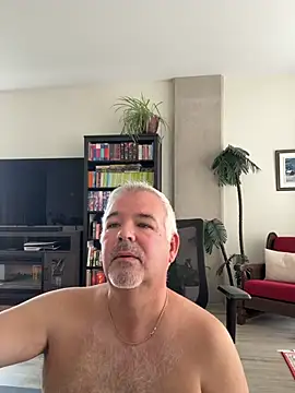 aarosteev2 online show from June 26, 2026, 1:37 pm