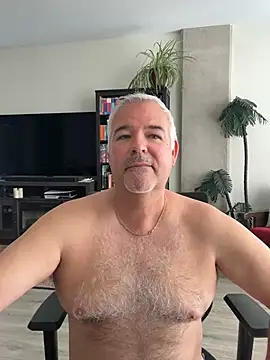 aarosteev2 online show from July 8, 2026, 12:42 pm