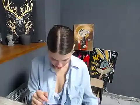 felicity gold online show from March 10, 2026, 7:13 am