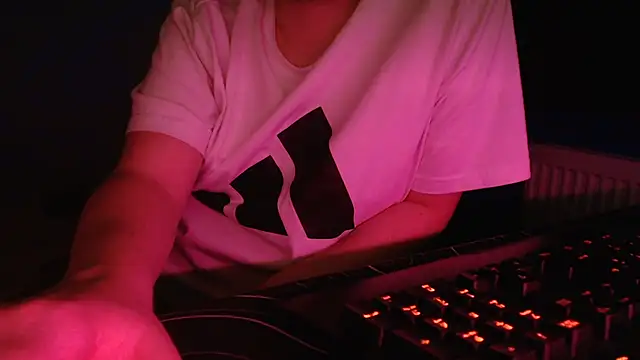 Scotland 100 online show from November 21, 2025, 9:35 pm