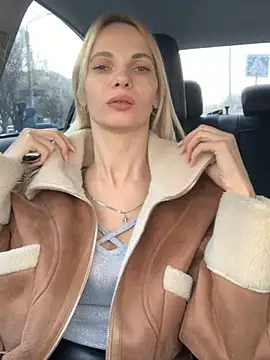 Snapshot of DonorDi chatting on February 21, 2025, 12:17 pm DonorDi online show from February 21, 2025, 12:17 pm