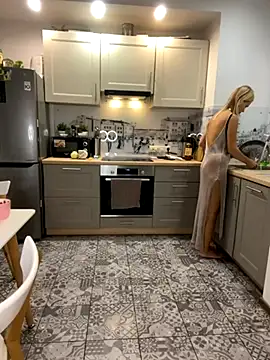 Snapshot of DonorDi chatting on November 7, 2025, 3:12 pm DonorDi online show from November 7, 2025, 3:12 pm