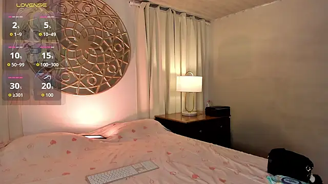 Belliinda 21 online show from July 26, 2026, 8:27 pm
