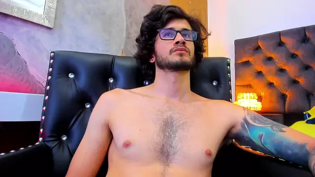 Loggan donnelly online show from December 18, 2024, 11:51 pm