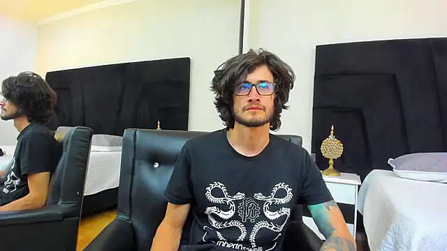 Loggan donnelly online show from March 10, 2025, 7:50 pm