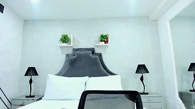 Loggan donnelly online show from March 14, 2025, 8:28 pm