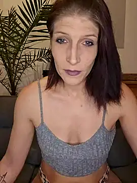 Lenchen  online show from March 22, 2025, 7:09 pm