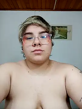 Snapshot of amalia_love chatting on January 30, 2025, 10:19 pm amalia love online show from January 30, 2025, 10:19 pm