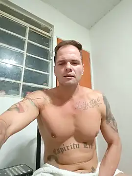 Snapshot of Giricotta chatting on June 8, 2026, 1:28 am Giricotta online show from June 8, 2026, 1:28 am