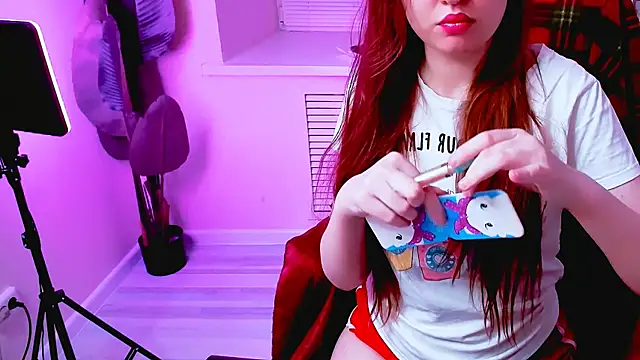 CarolGiggly online show from October 19, 2025, 12:11 am