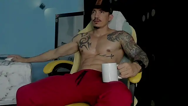 Alex motta online show from October 21, 2025, 6:36 am