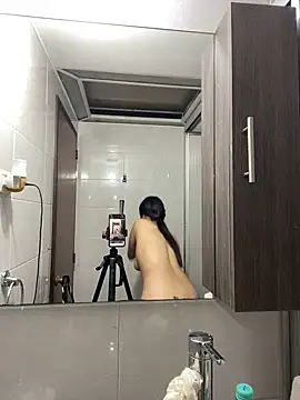 Praga Pink online show from January 5, 2025, 11:44 pm