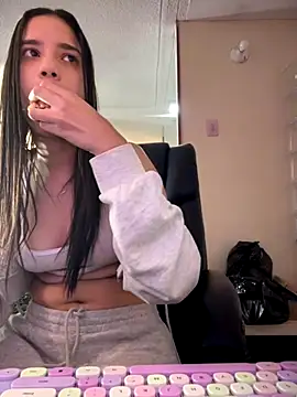 Praga Pink online show from October 3, 2025, 11:02 pm