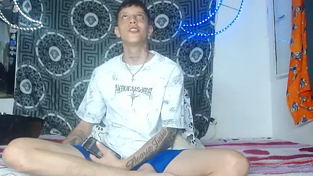 Snapshot of Adam_hard_ chatting on December 16, 2025, 12:26 am Adam hard online show from December 16, 2025, 12:26 am