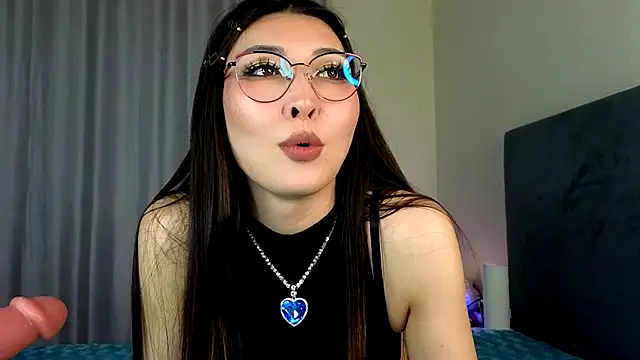 honey yani online show from July 5, 2026, 9:00 pm