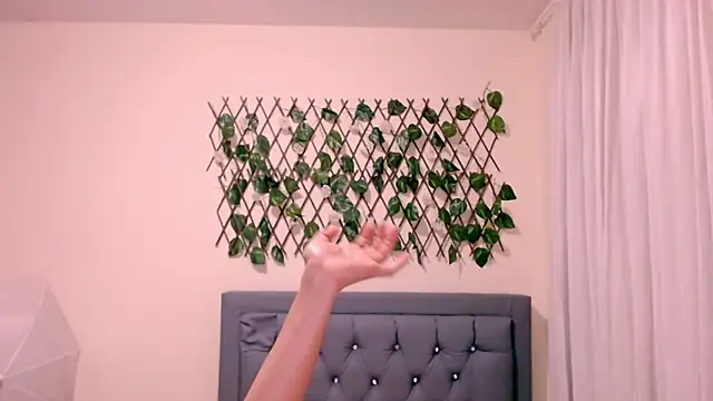 Snapshot of Kay_LustyWife chatting on December 4, 2024, 3:26 am Kay LustyWife online show from December 4, 2024, 3:26 am