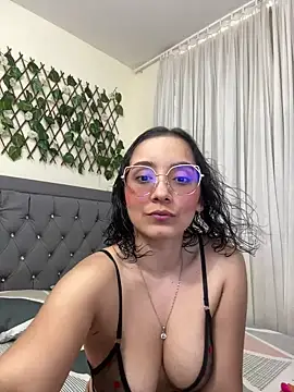 Snapshot of Kay_LustyWife chatting on February 19, 2025, 7:38 pm Kay LustyWife online show from February 19, 2025, 7:38 pm