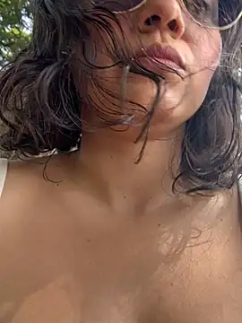 Snapshot of Kay_LustyWife chatting on February 20, 2025, 3:30 pm Kay LustyWife online show from February 20, 2025, 3:30 pm