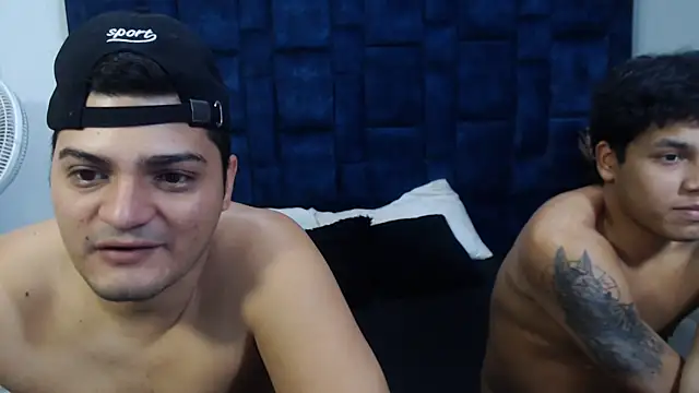 Snapshot of Group_Lustt chatting on October 9, 2025, 4:32 am Group Lustt online show from October 9, 2025, 4:32 am