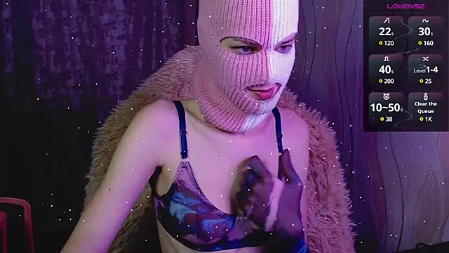 Snapshot of Domiiiniiicana chatting on December 21, 2024, 8:43 pm Domiiiniiicana online show from December 21, 2024, 8:43 pm