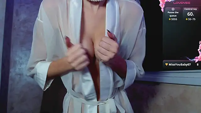 Snapshot of Domiiiniiicana chatting on September 10, 2025, 7:14 pm Domiiiniiicana online show from September 10, 2025, 7:14 pm