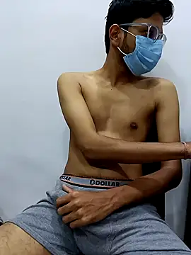 Snapshot of skinnyyyyyyyyy chatting on December 22, 2024, 10:17 am skinnyyyyyyyyy online show from December 22, 2024, 10:17 am