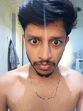 Snapshot of skinnyyyyyyyyy chatting on November 1, 2025, 4:47 am skinnyyyyyyyyy online show from November 1, 2025, 4:47 am