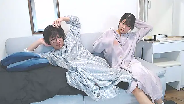 Snapshot of nmnk_CH chatting on February 14, 2025, 10:58 pm nmnk CH online show from February 14, 2025, 10:58 pm