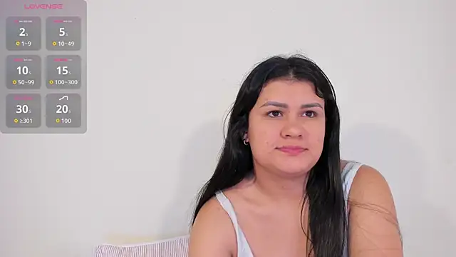 Snapshot of Elalove_ chatting on May 19, 2026, 8:20 am Elalove online show from May 19, 2026, 8:20 am