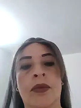 Snapshot of _Prinscarlet_ chatting on January 6, 2025, 1:09 am Prinscarlet online show from January 6, 2025, 1:09 am