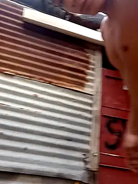 Snapshot of tayson_ chatting on October 22, 2025, 11:10 am tayson online show from October 22, 2025, 11:10 am