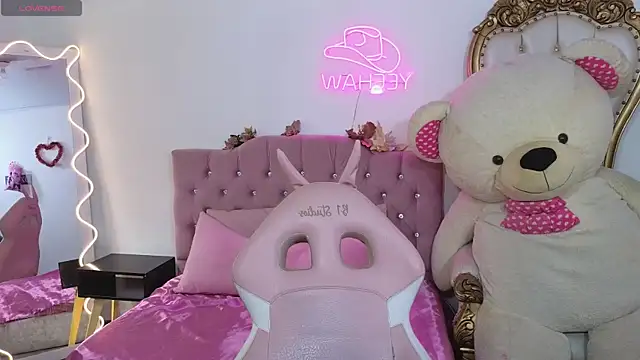 Snapshot of Jazmin_tay chatting on March 8, 2025, 7:31 pm Jazmin tay online show from March 8, 2025, 7:31 pm